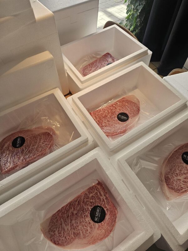 900 days grain fed Japanese A5 Wagyu SUMMO Sirloin Steak (only available @ OS)