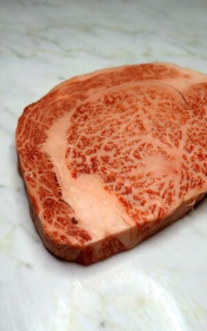Japanese Kobe Beef Ribeye Steak (500 GR or 1 KG)